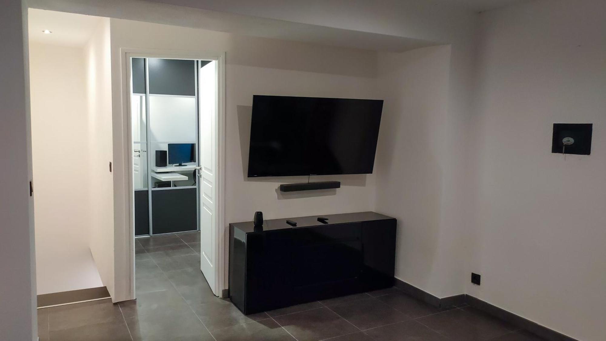 U Casone, B&W Modern Apartment, Spa, Wifi, Air-Conditioning, Free Parking, Decreasing Prices Aghione Eksteriør bilde